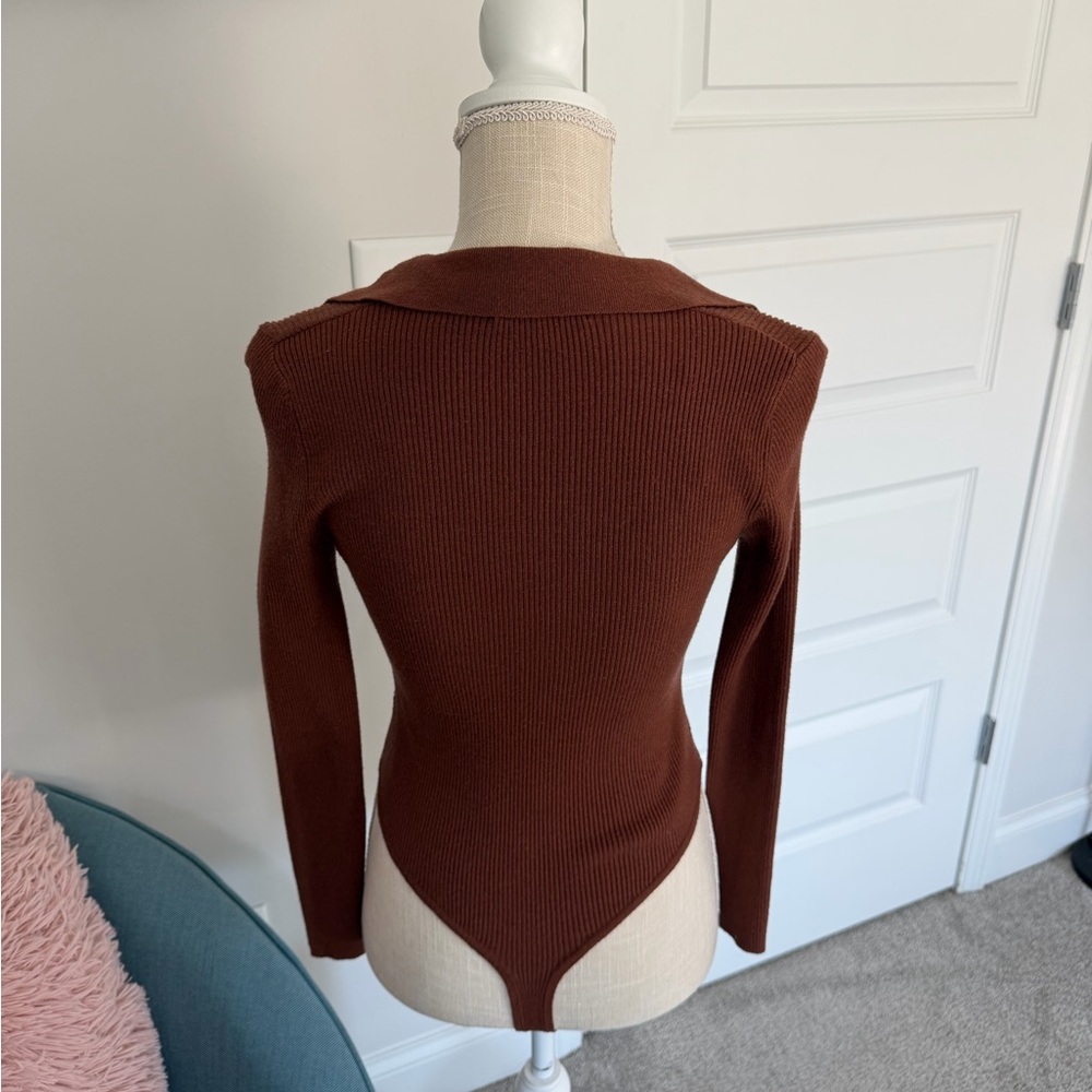 Love Tree Brown Ribbed V-Neck Collared Sweater - Picture 2 of 2